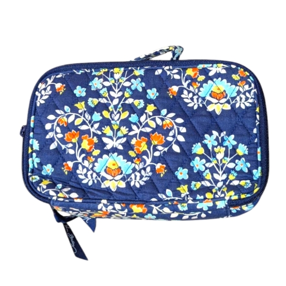 VERA BRADLEY Makeup Case Travel Bag Blue Floral Paisley Preppy Classic Tradition - Picture 1 of 7